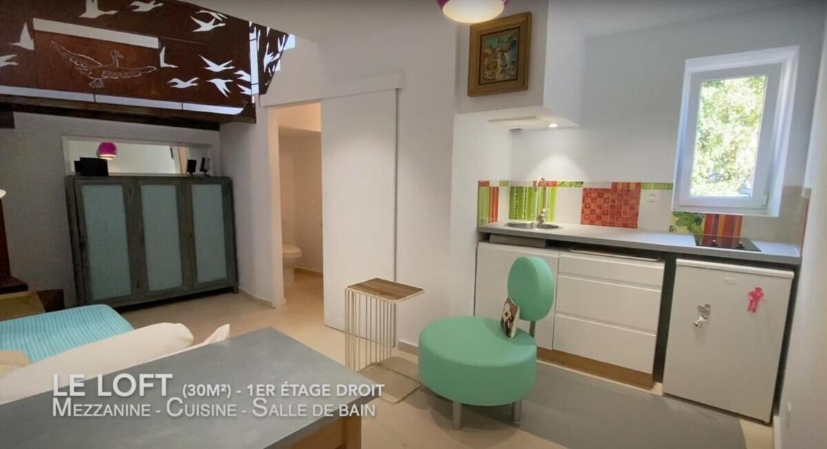 48 Urban Suites Dun-le-Palestel 部屋 写真